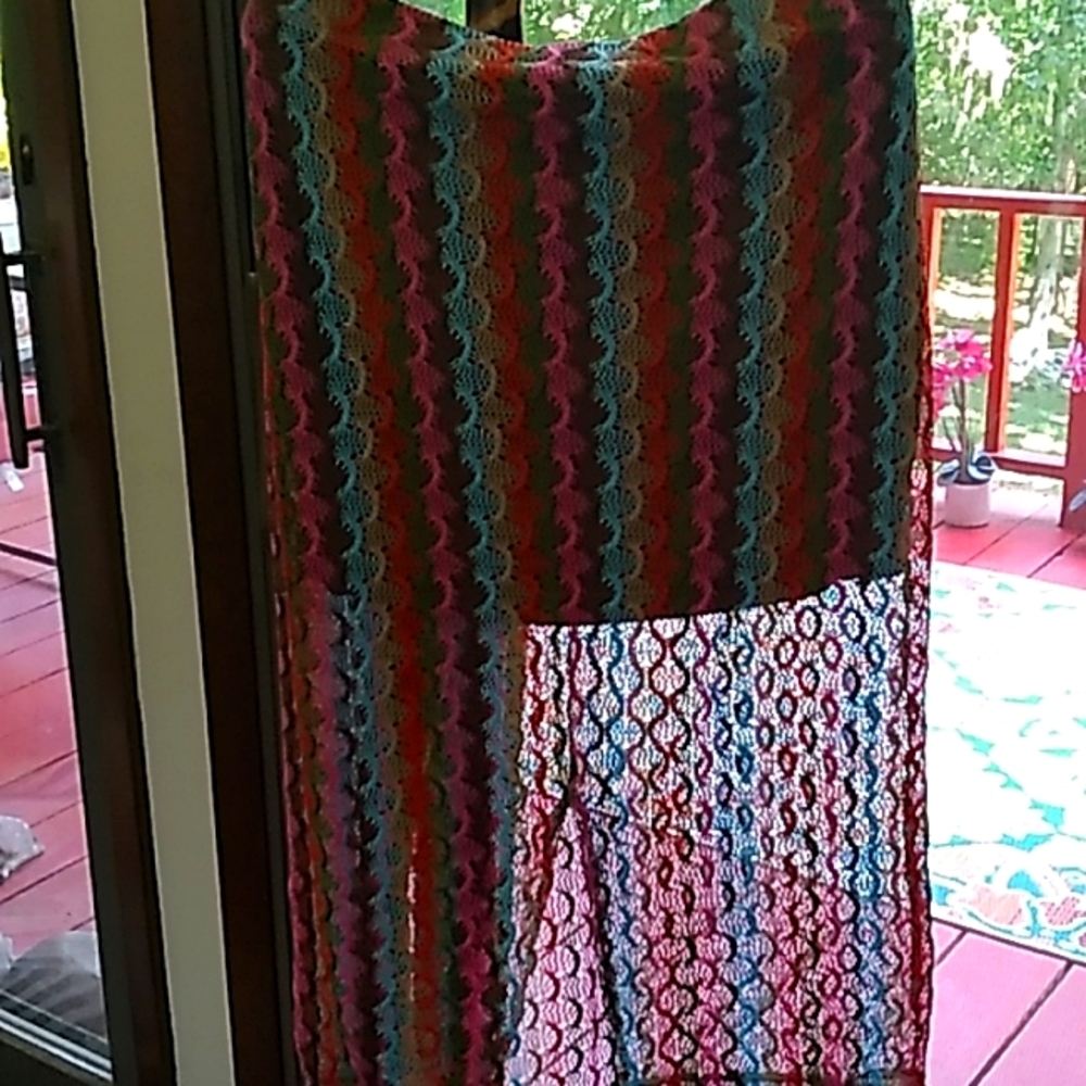 Island vibes skirt with all the tropical colors!